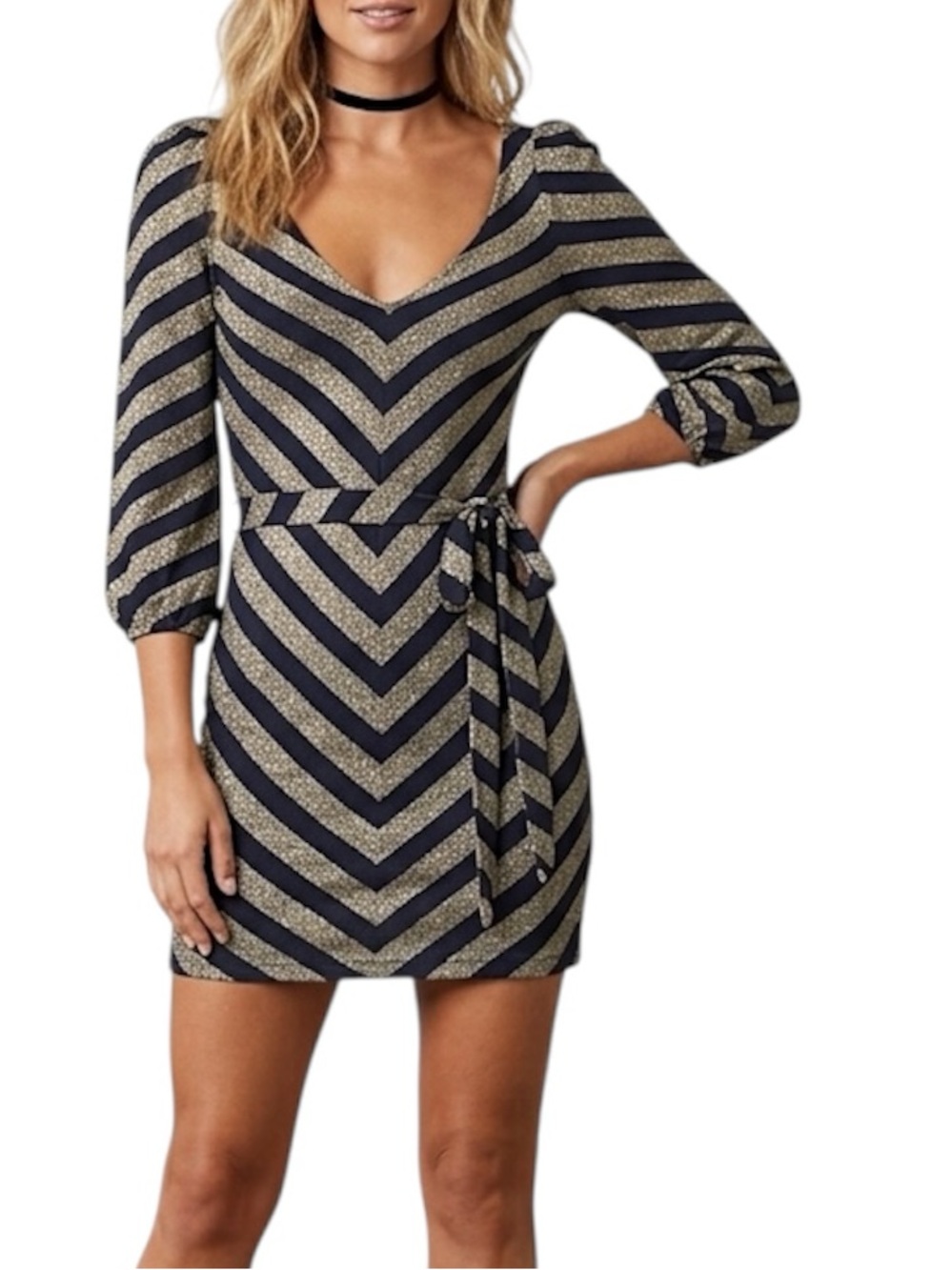 Y2K Bebe Metallic Sparkle Chevron Stripe Tie Waist Mini Dress Gold & Black Party